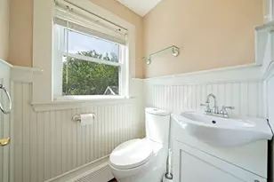 44 P St, Hull, MA 02045 - Photo 12