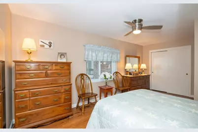 30 Conant St #1B, Beverly, MA 01915 - Photo 18