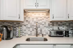 30 Conant St, Beverly, MA 01915 - Photo 16