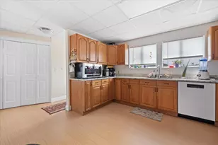 30 Church St, Milford, MA 01757 - Photo 10