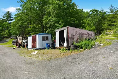 71 Seabrook Rd, Salisbury, MA 01952 - Photo 10