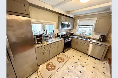 401 W 4th St, Boston, MA 02127 - Photo 10