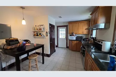 138 Nonantum St #1, Boston, MA 02135 - Photo 4