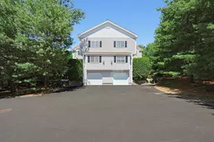 33 Half Crown Cir, Ashland, MA 01721 - Photo 38