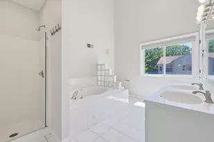 33 Half Crown Cir, Ashland, MA 01721 - Photo 28