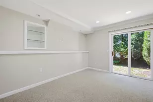 33 Half Crown Cir, Ashland, MA 01721 - Photo 40