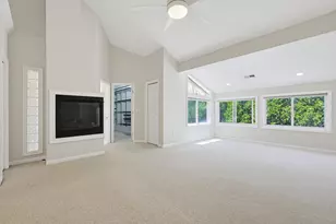 33 Half Crown Cir, Ashland, MA 01721 - Photo 20