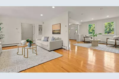 282 Highland St, Milton, MA 02186 - Photo 8