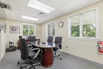 100 Conifer Hill Dr #307, Danvers, MA 01923 - Photo 2
