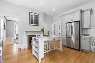 4 Lombard St, Boston, MA 02124 - Photo 8