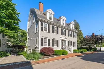 7 Hamilton St #3, Salem, MA 01970 - Photo 2