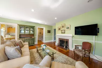 7 Hamilton St #3, Salem, MA 01970 - Photo 8