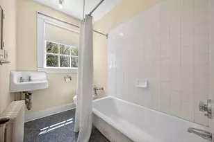 64 Church, Falmouth, MA 02543 - Photo 20