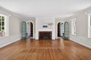 64 Church, Falmouth, MA 02543 - Photo 8