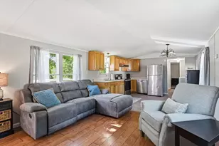 29 Birch Ln, Wales, MA 01081 - Photo 4