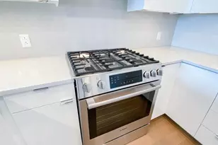 45 Lewis St, Boston, MA 02128 - Photo 6