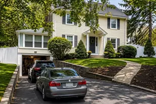 16 Pine St, Natick, MA 01760 - Photo 1