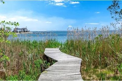 3 Beam St, Mattapoisett, MA 02739 - Photo 10
