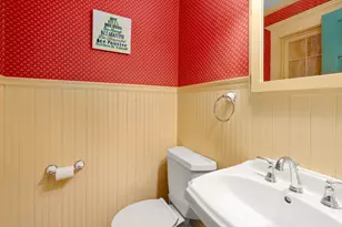 25 Everett Ave, Belchertown, MA 01007 - Photo 18