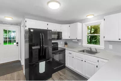 22 Porter St, Shirley, MA 01464 - Photo 10