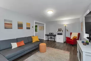 22 Porter St, Shirley, MA 01464 - Photo 4