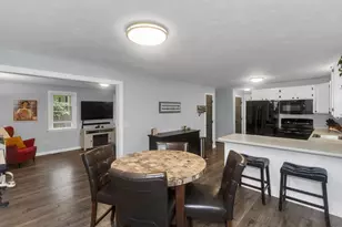 22 Porter St, Shirley, MA 01464 - Photo 8