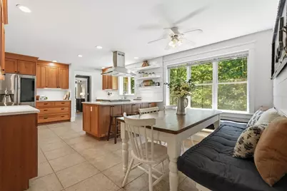 409 Henry St, Amherst, MA 01002 - Photo 18