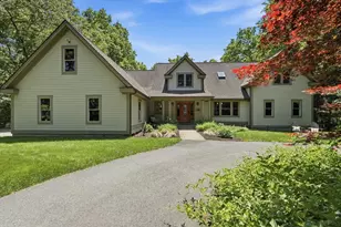 409 Henry St, Amherst, MA 01002 - Photo 2