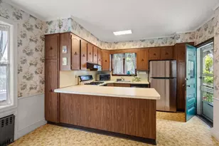 108 Langdon Ave, Watertown, MA 02472 - Photo 8