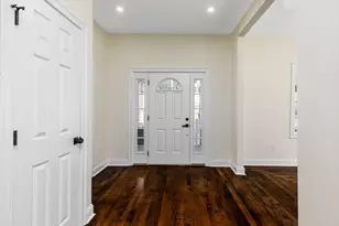 51 Broadway, Lynn, MA 01904 - Photo 4