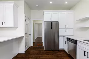 51 Broadway, Lynn, MA 01904 - Photo 12