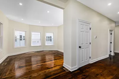 51 Broadway, Lynn, MA 01904 - Photo 2