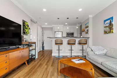 534 Beacon St #901, Boston, MA 02215 - Photo 2