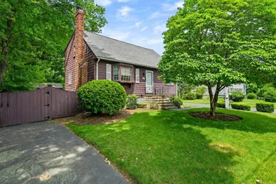 24 Spallus Road, Stoughton, MA 02072 - Photo 2