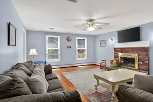 16 Beaverbrook Rd, Norfolk, MA 02056 - Photo 6