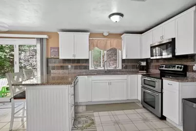 16 Beaverbrook Road, Norfolk, MA 02056 - Photo 8