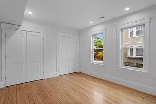33 Farragut Ave, Medford, MA 02155 - Photo 10