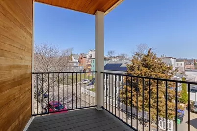 17 Chestnut Ave #3, Boston, MA 02130 - Photo 4
