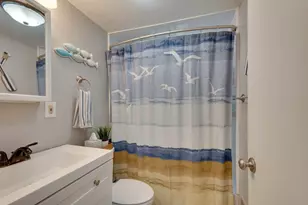 108 Deforest St, Boston, MA 02131 - Photo 12