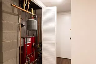 110 Low St, Newburyport, MA 01950 - Photo 26