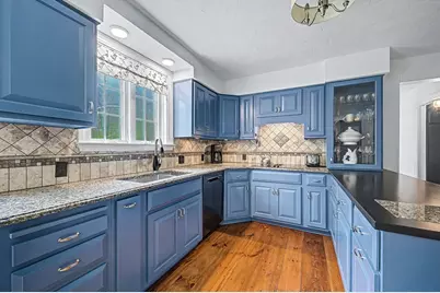 6 N Mill St, Hopkinton, MA 01748 - Photo 6