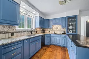 6 N Mill St, Hopkinton, MA 01748 - Photo 6