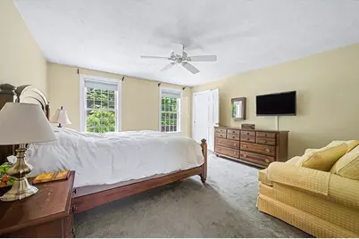 6 N Mill St, Hopkinton, MA 01748 - Photo 20