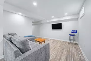 6 N Mill St, Hopkinton, MA 01748 - Photo 32