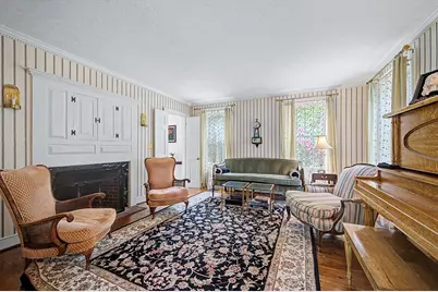 6 N Mill St, Hopkinton, MA 01748 - Photo 10