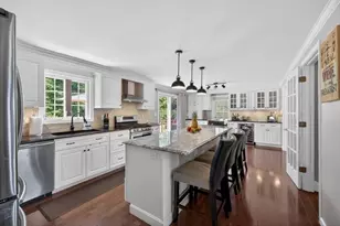185 Rosewood Rd, Somerset, MA 02726 - Photo 4