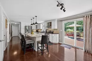 185 Rosewood Rd, Somerset, MA 02726 - Photo 4
