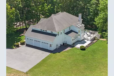 176 Robbs Hill Rd, Lunenburg, MA 01462 - Photo 4