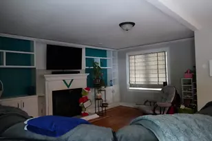 14 Patterson St, Boston, MA 02124 - Photo 6