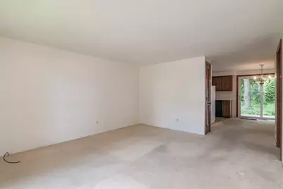 15 Plantation Dr #15, Agawam, MA 01001 - Photo 4